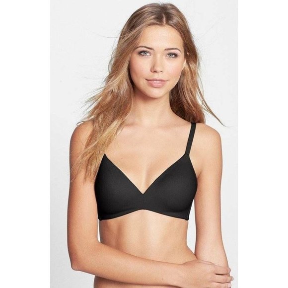 Wacoal Other - WACOAL How Perfect Seamless Soft Cup Wireless Bra Black 38D
